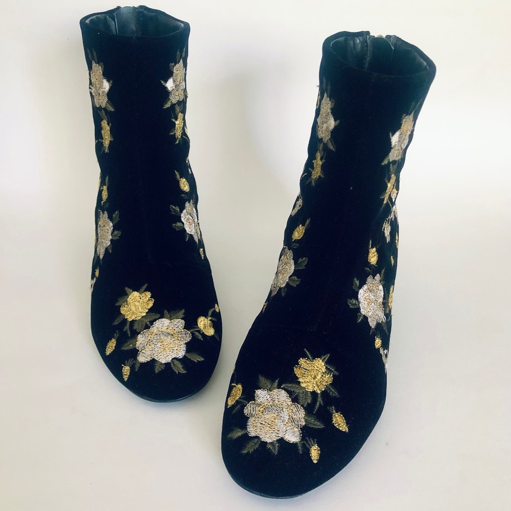 TOPSHOP velvet embroidered booties